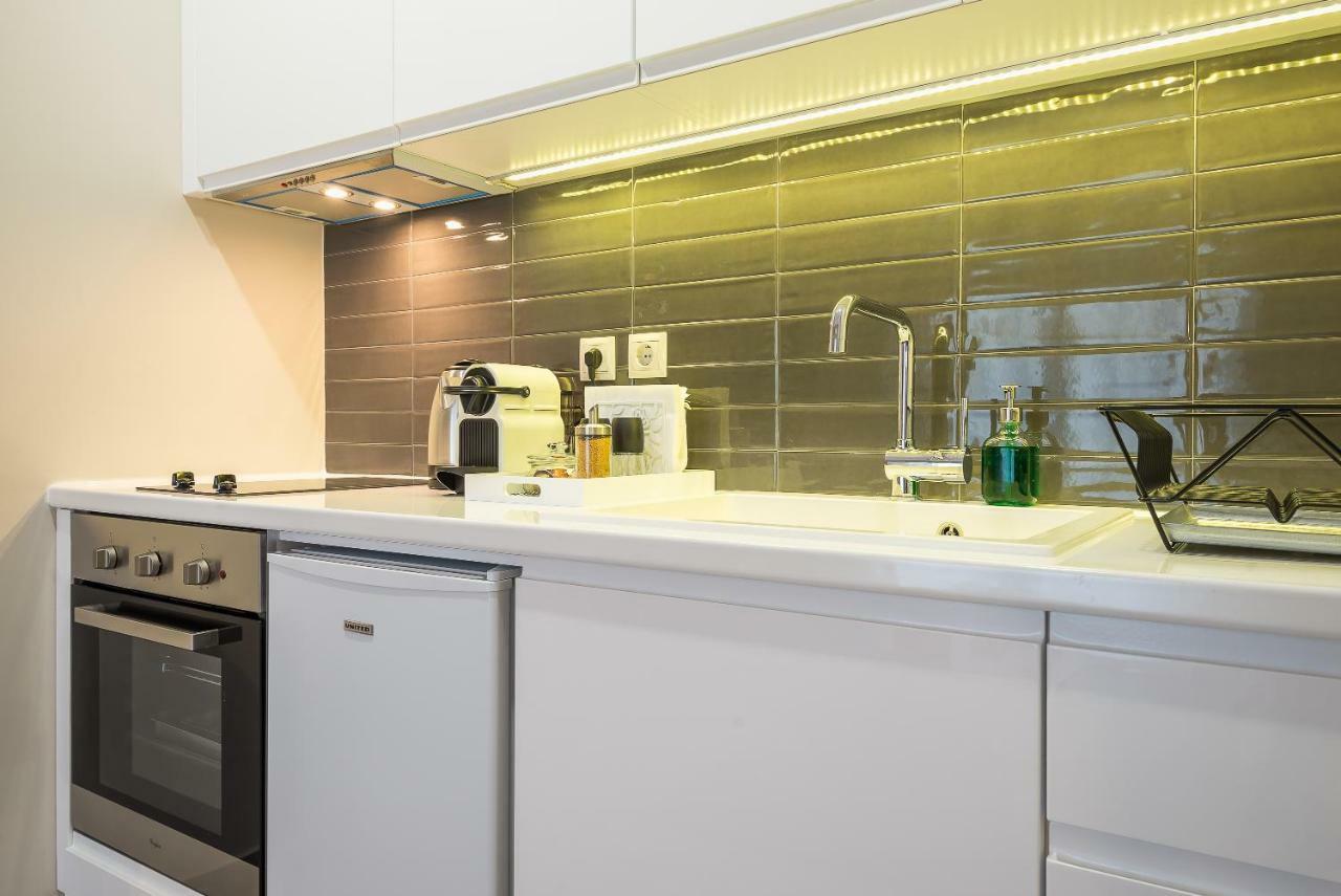 "Sunbow Earth"- Boutique New Apt In Dowtown أثينا المظهر الخارجي الصورة