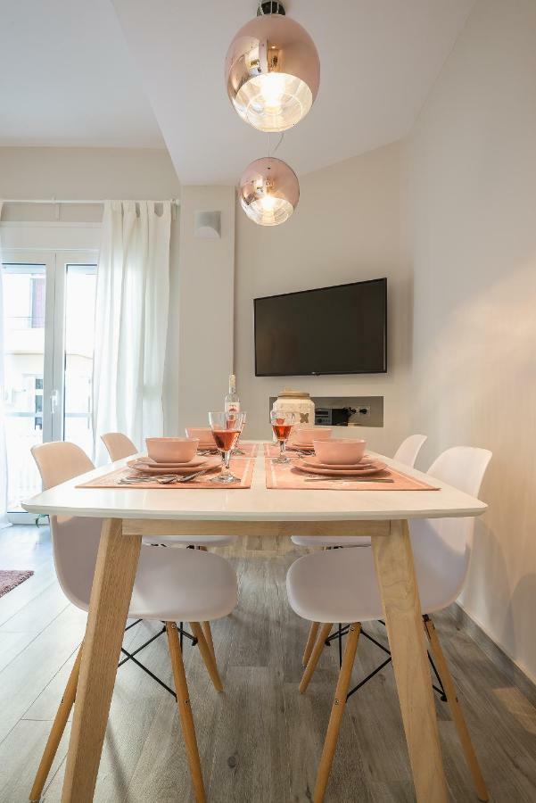 "Sunbow Earth"- Boutique New Apt In Dowtown أثينا المظهر الخارجي الصورة